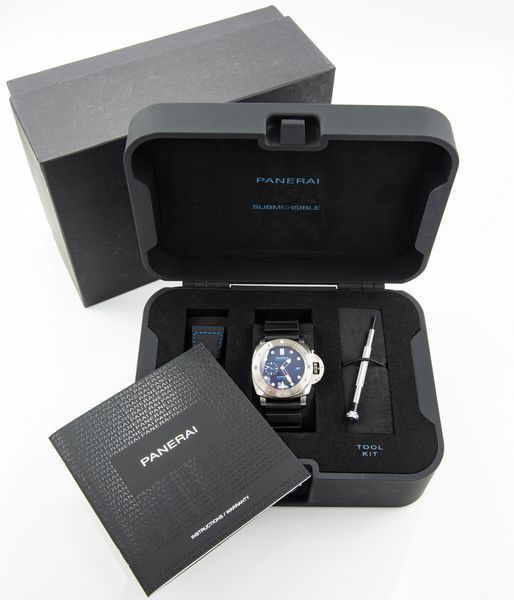 Panerai Submersible PAM00692